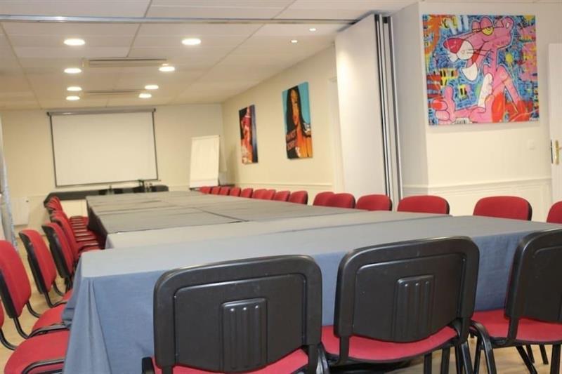 Hotel Quality Suites Maisons-Laffitte Paris Ouest Exterior photo